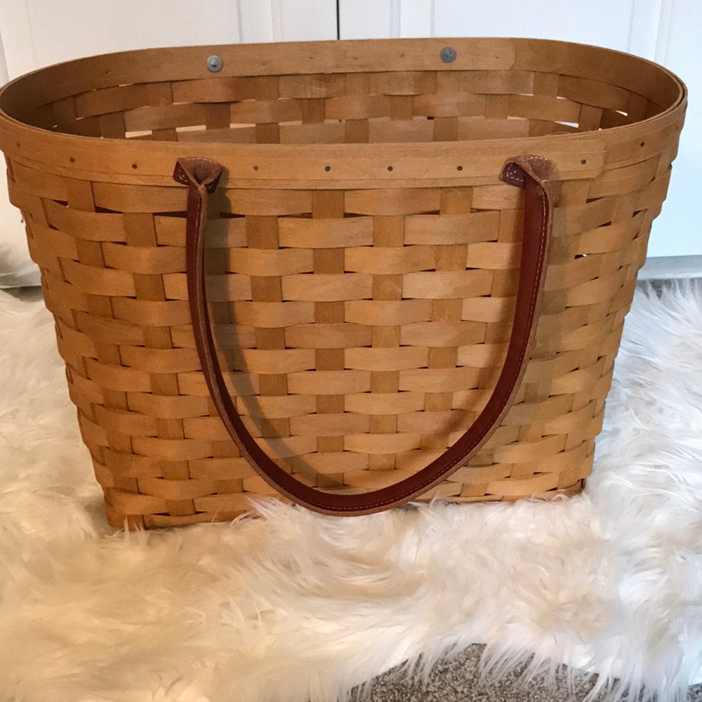 Longaberger Large Boardwalk Basket w/protector